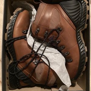 Ecco Exohike Mid Hiking Boots